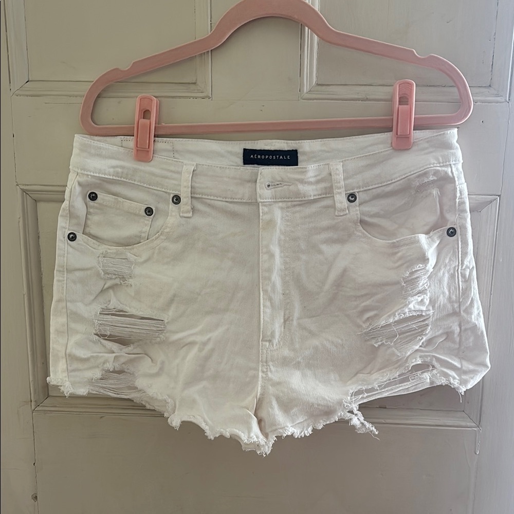 Aeropostale Women's White Distressed Shorts